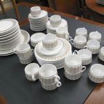 649 2568 DINNER SET